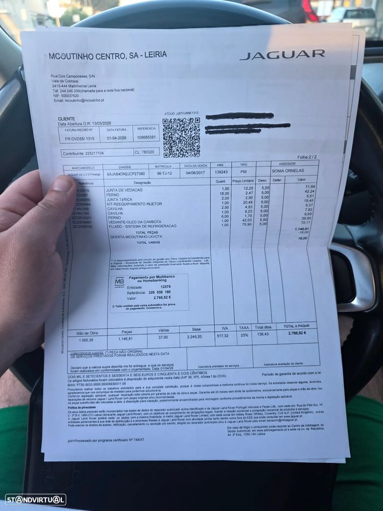 Jaguar XE 2.0 D Prestige - 11