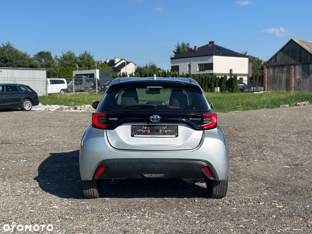 Toyota Yaris - 13