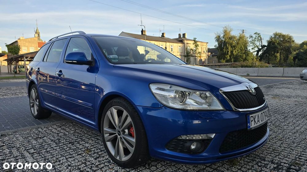 Skoda Octavia 2.0 TDI DPF RS - 1