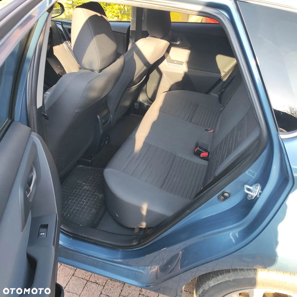 Toyota Auris 1.2 T Dynamic - 16