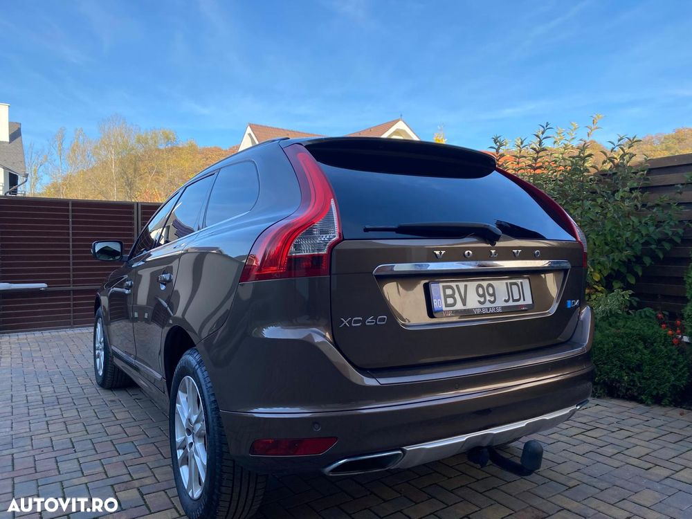 Volvo XC 60 - 4