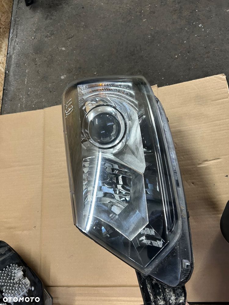 Skoda Yeti I lift lampa prawa lewa przednia bi-xenon led 5L1941016C 5L0941015C 2013-2016 Yeti II - 14