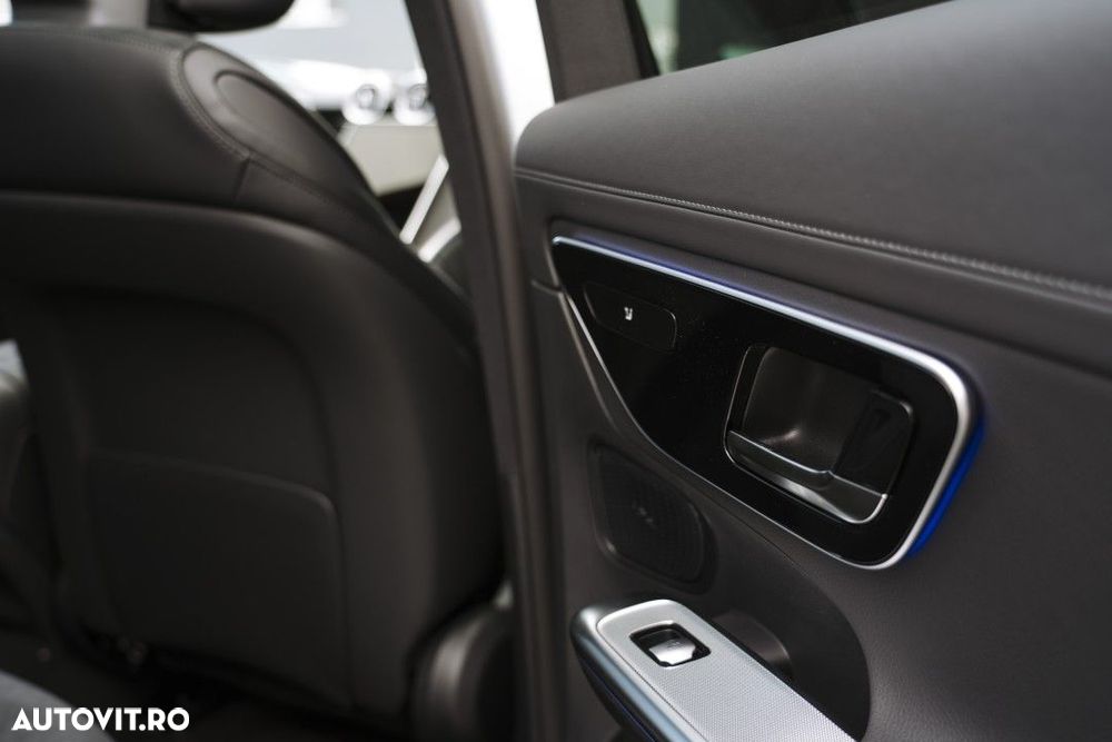 Mercedes-Benz GLC - 28