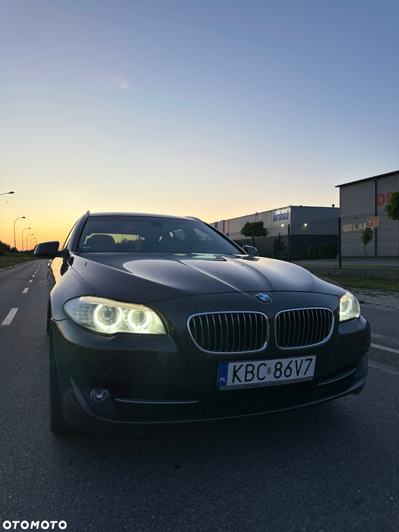BMW Seria 5 520d Touring Luxury Line - 6
