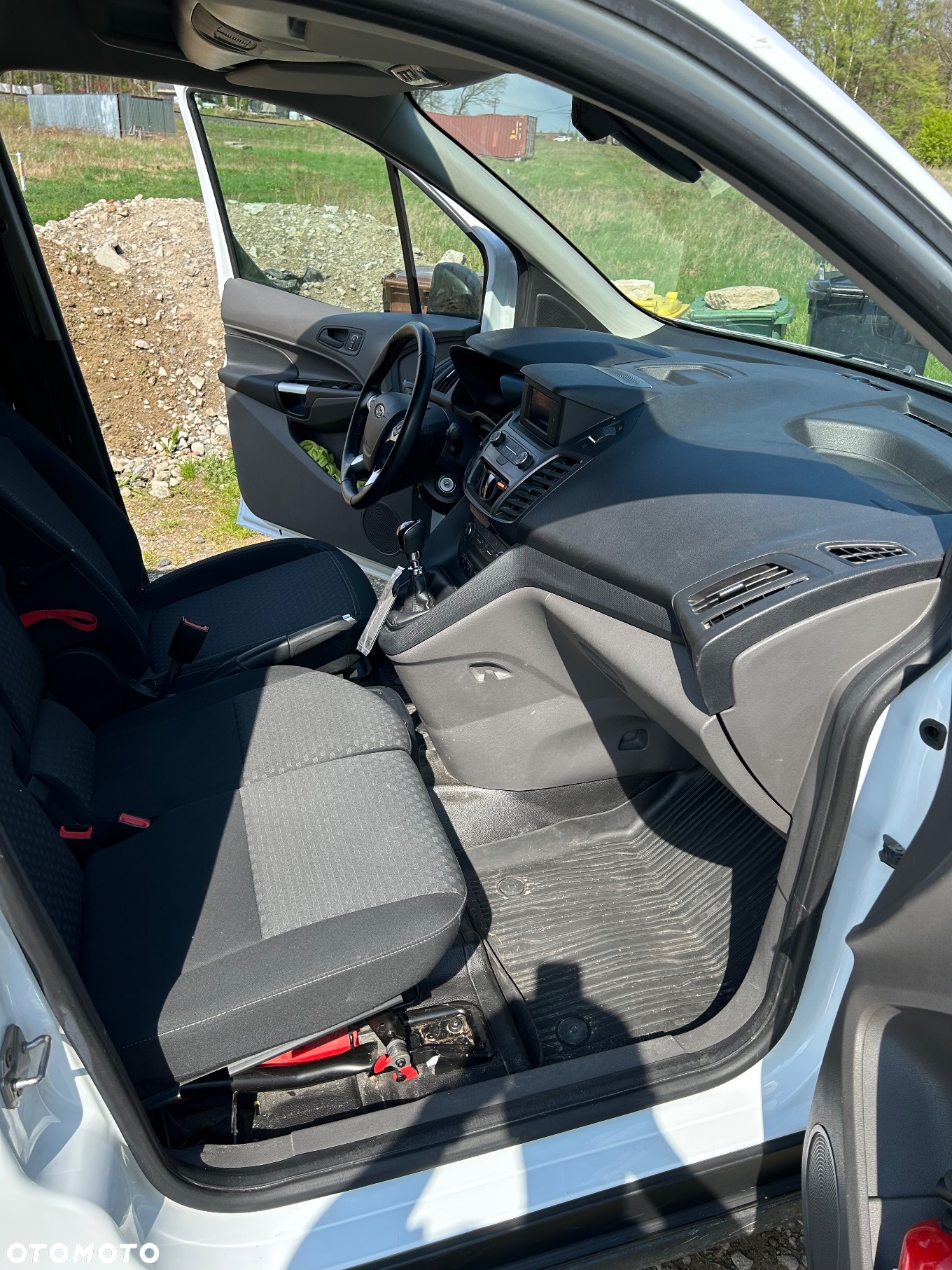 Ford Transit Connect - 9