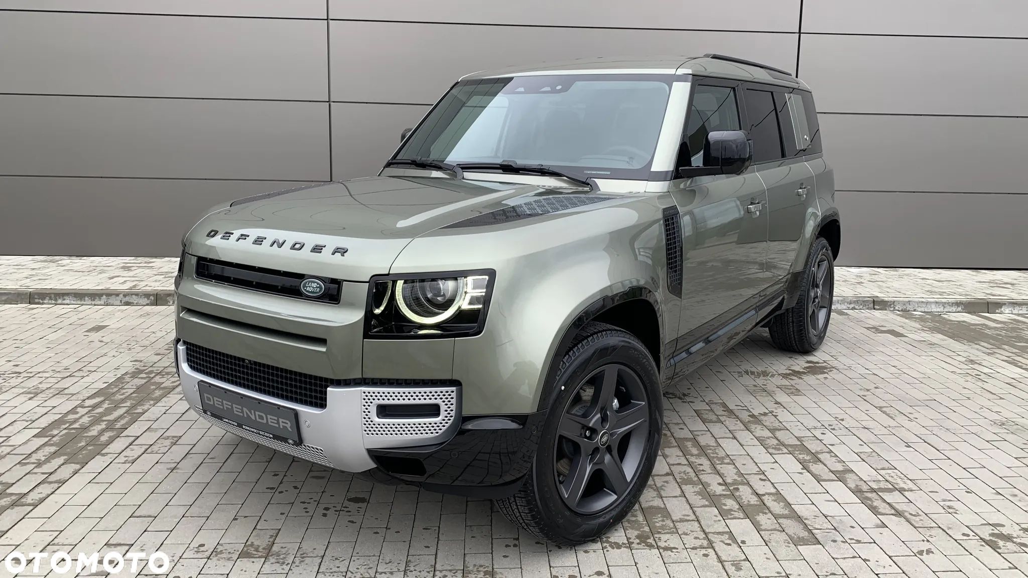 Land Rover Defender 110 D200 SE - 1