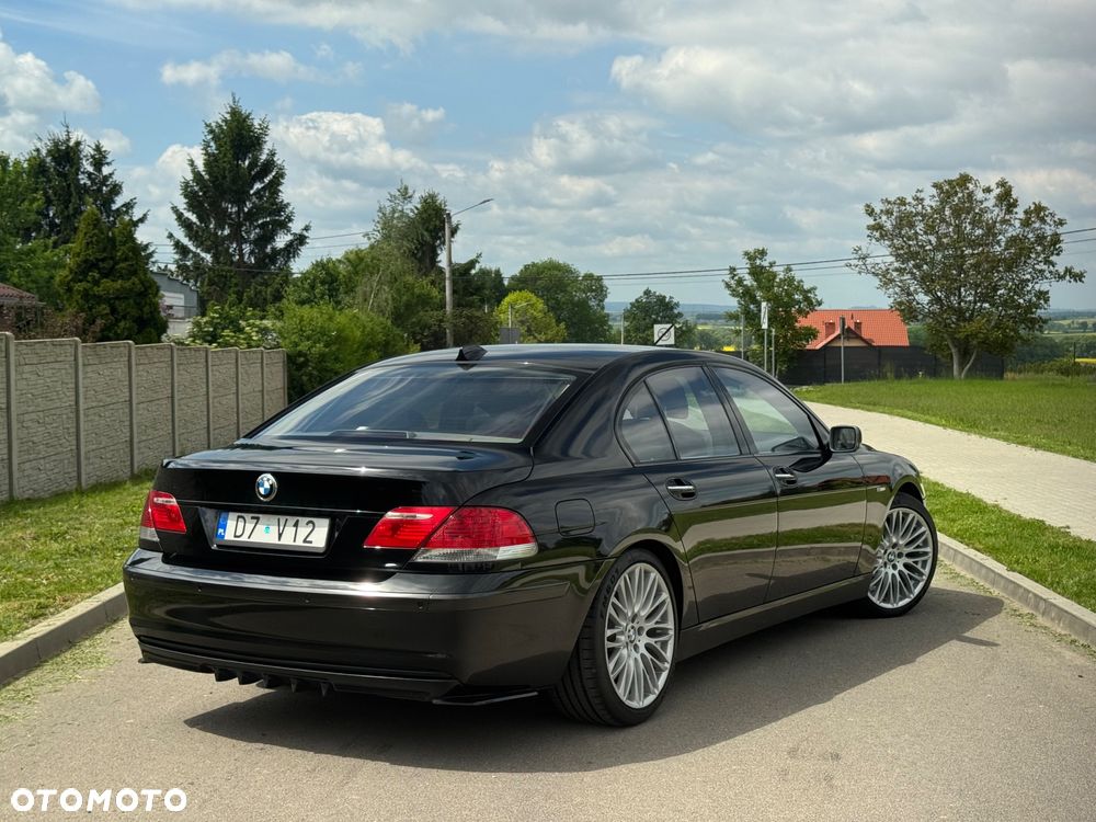 BMW Seria 7 760i - 9