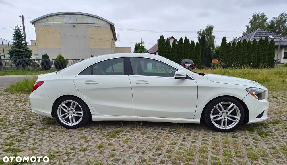 Mercedes-Benz CLA 250 4Matic 7G-DCT Sport - 5