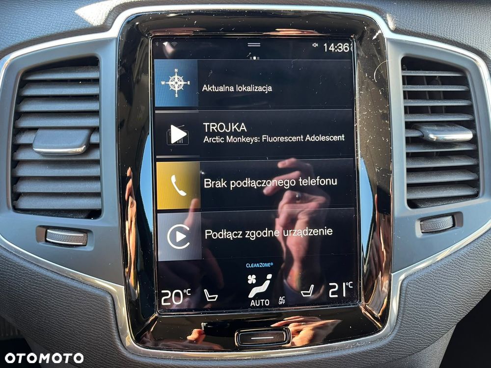 Volvo XC 90 - 21