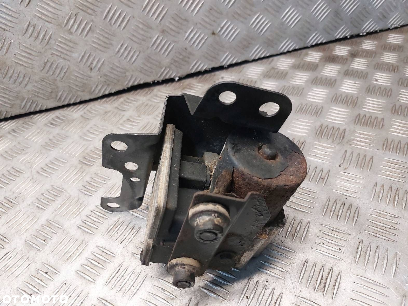 POMPA STEROWNIK ABS RENAULT MASTER II 8200528357 15052204 - 7