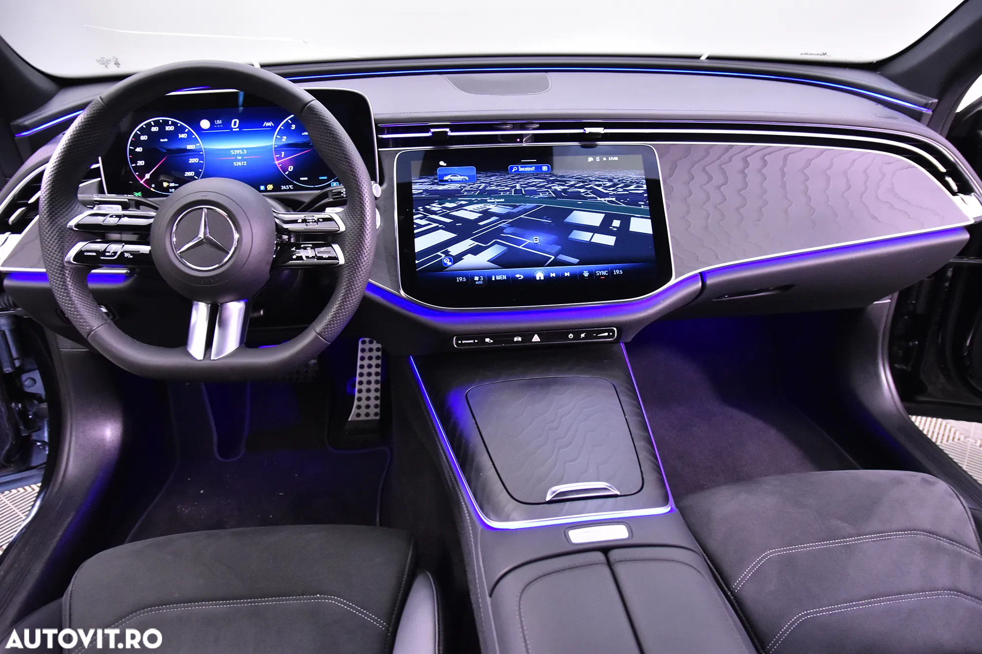 Mercedes-Benz E - 10