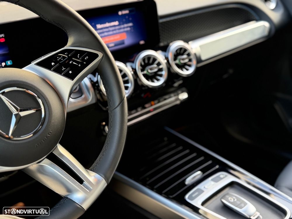 Mercedes-Benz EQB 250+ Progressive - 23