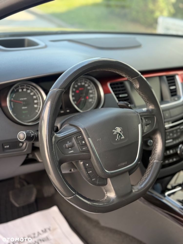 Peugeot 508 RXH Hybrid4 - 23