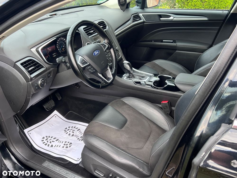 Ford Mondeo 2.0 TDCi Titanium PowerShift - 24