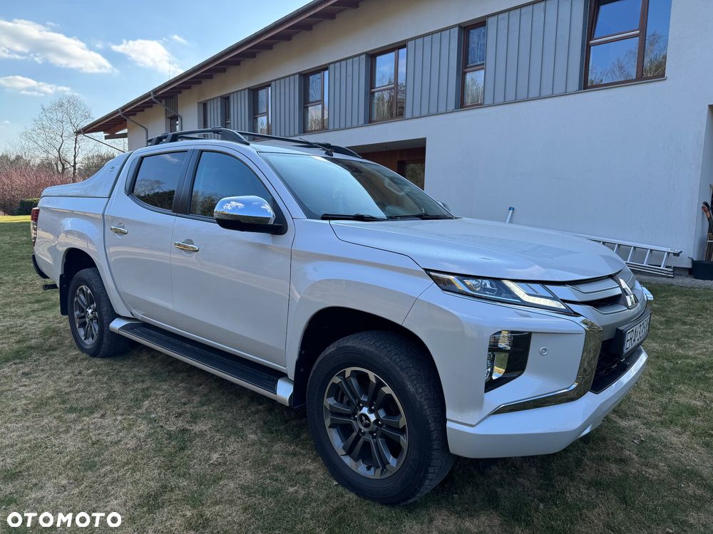 Mitsubishi L200 2.2 d DC Instyle Plus - 2