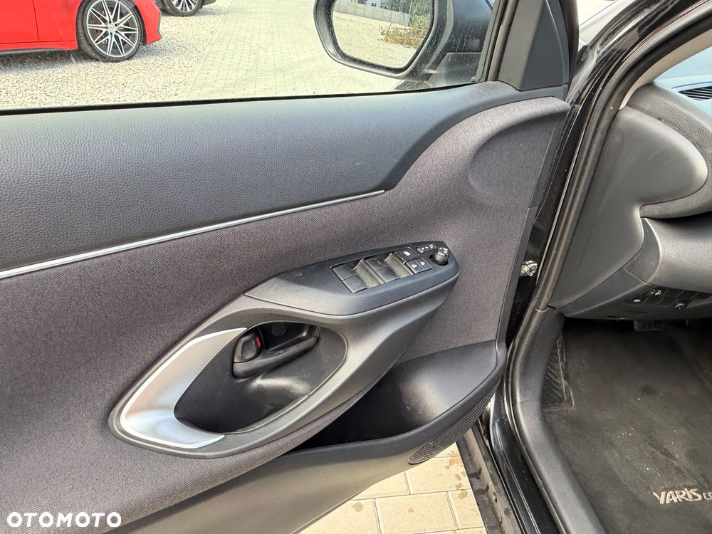 Toyota Yaris Cross Hybrid 1.5 Comfort - 13