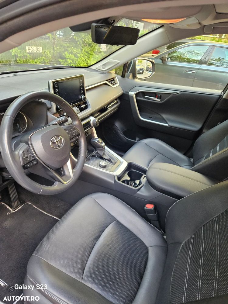 Toyota RAV4 2.5 VVT-iE 4x4 Luxury Premium - 11