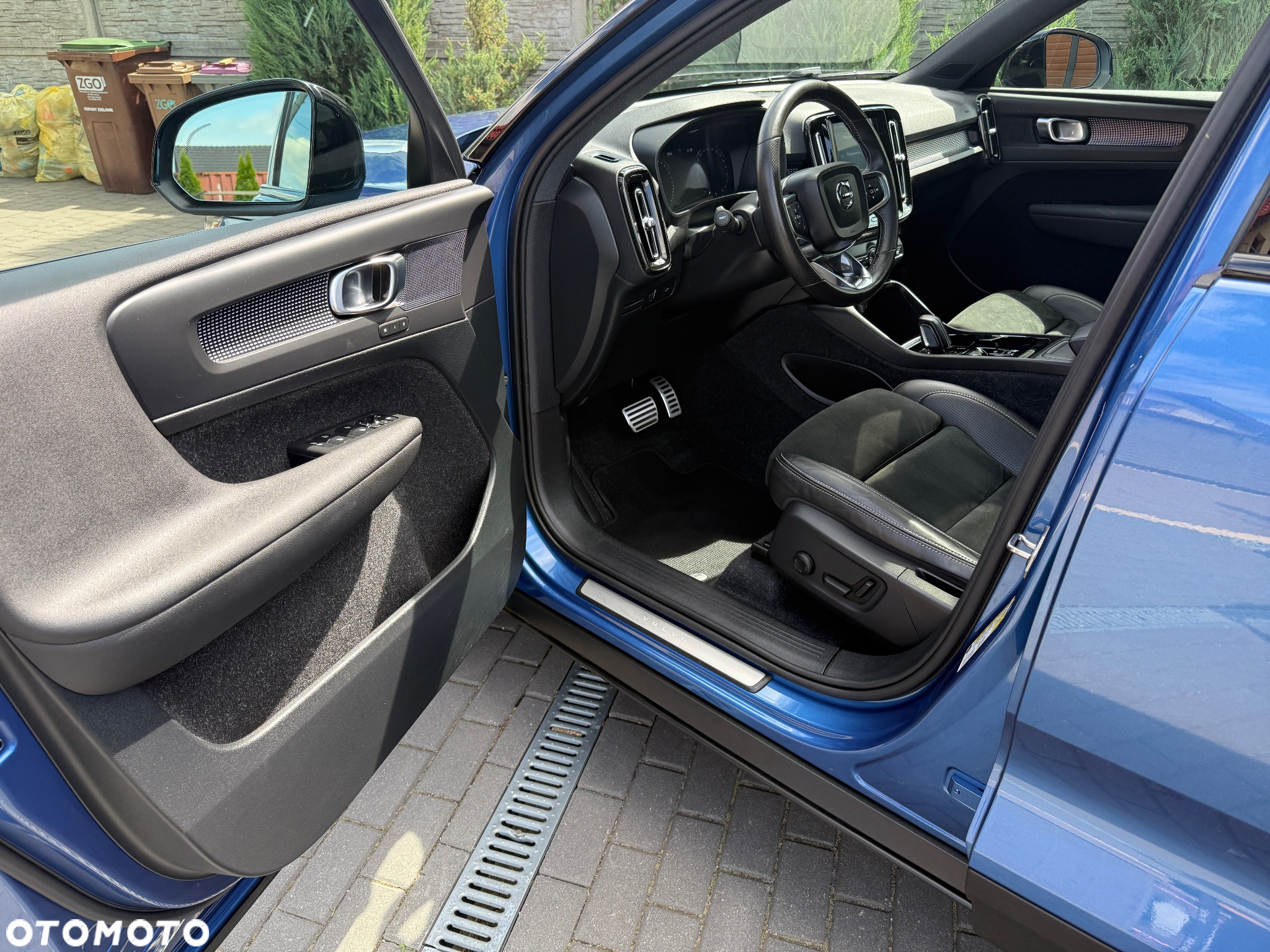 Volvo XC 40 T5 AWD R-Design - 30