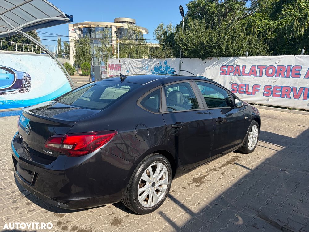 Opel Astra 1.7 CDTI ECOTEC ECOFlex Start/Stop Active - 5