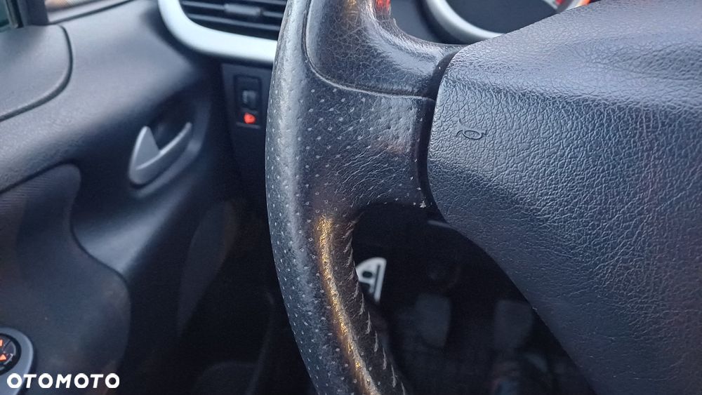 Peugeot 207 95 VTi Sport - 14