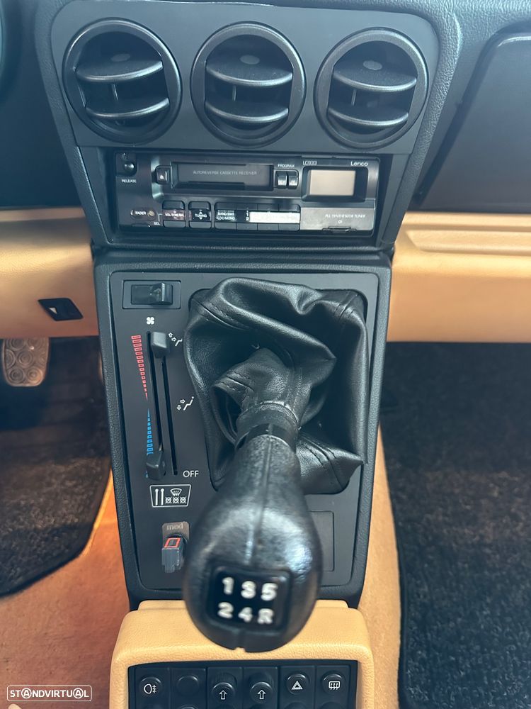 Alfa Romeo Spider 2.0 - 12