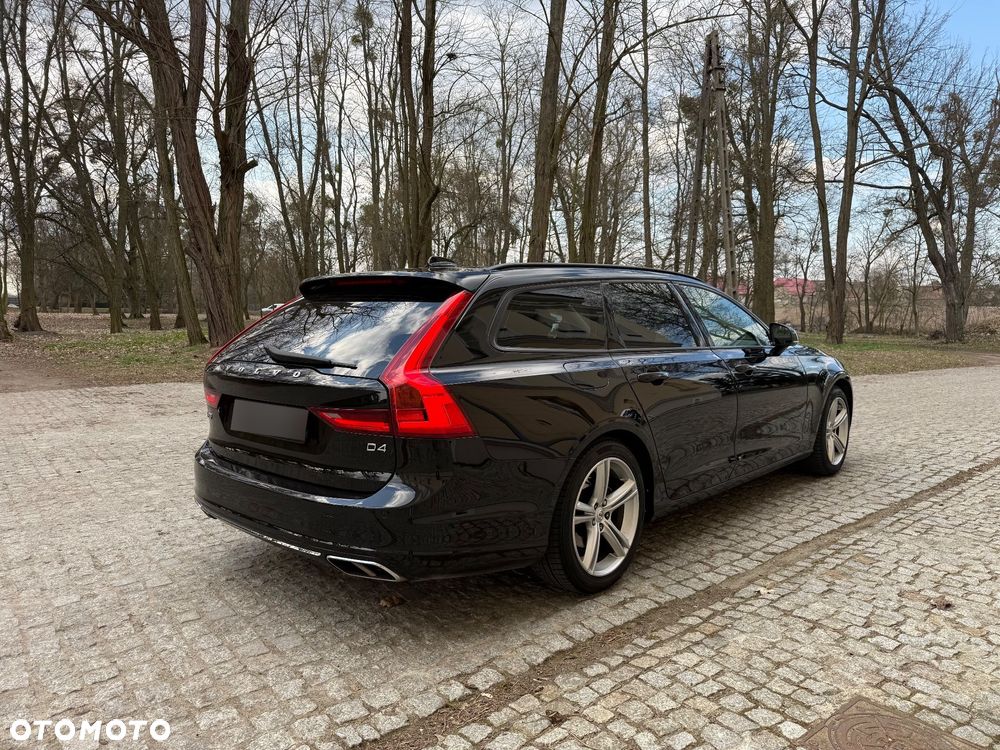 Volvo V90 D4 Geartronic Momentum - 6