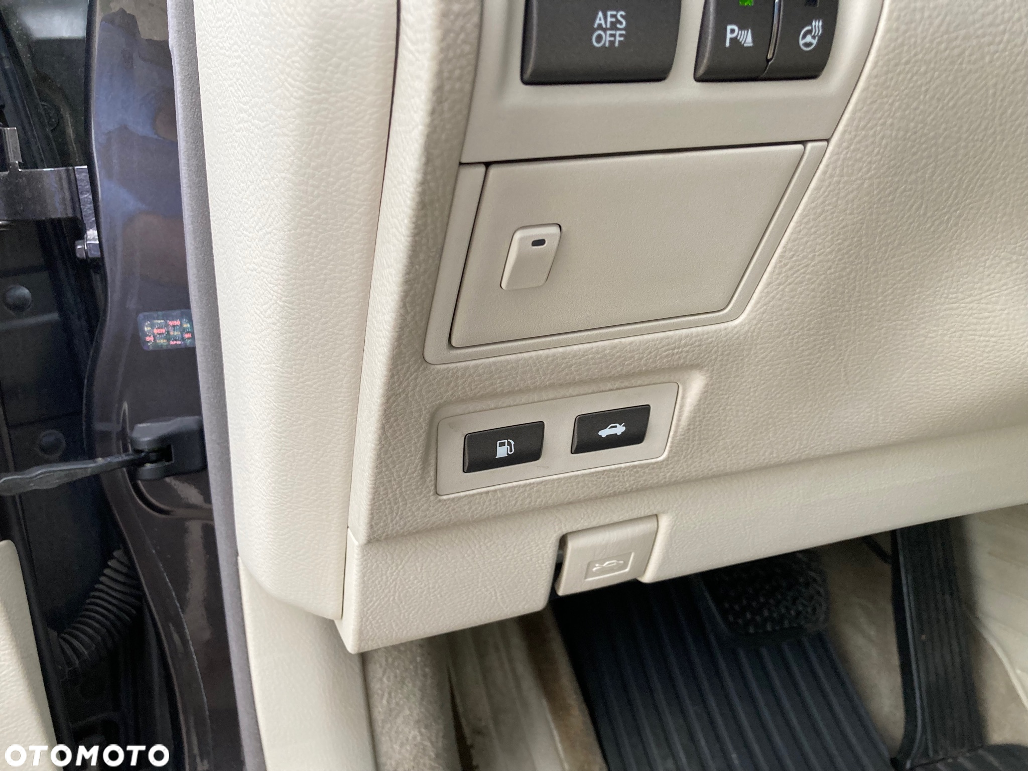 Lexus LS 460 Superior - 9