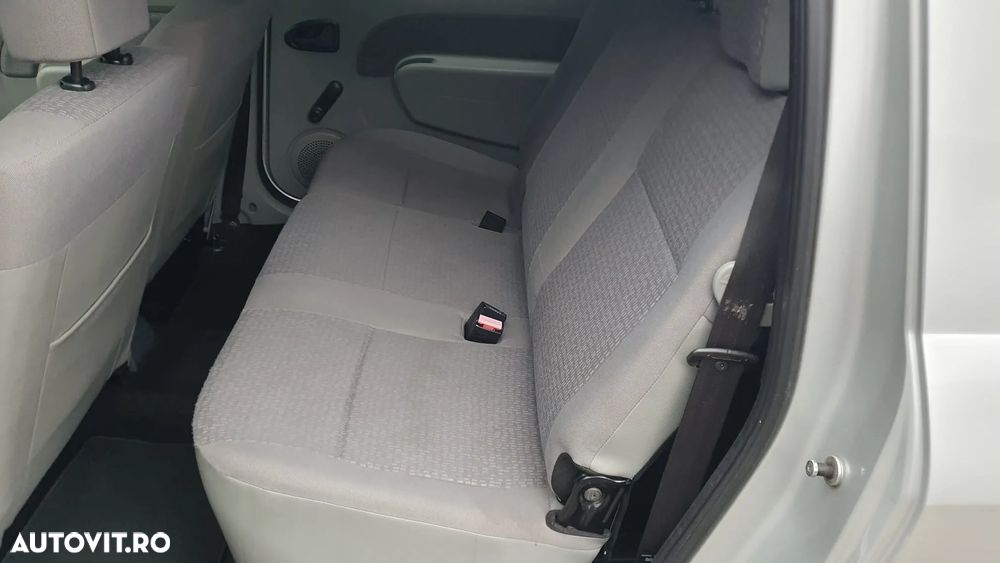 Dacia Logan MCV 1.6 16V Laureate - 15