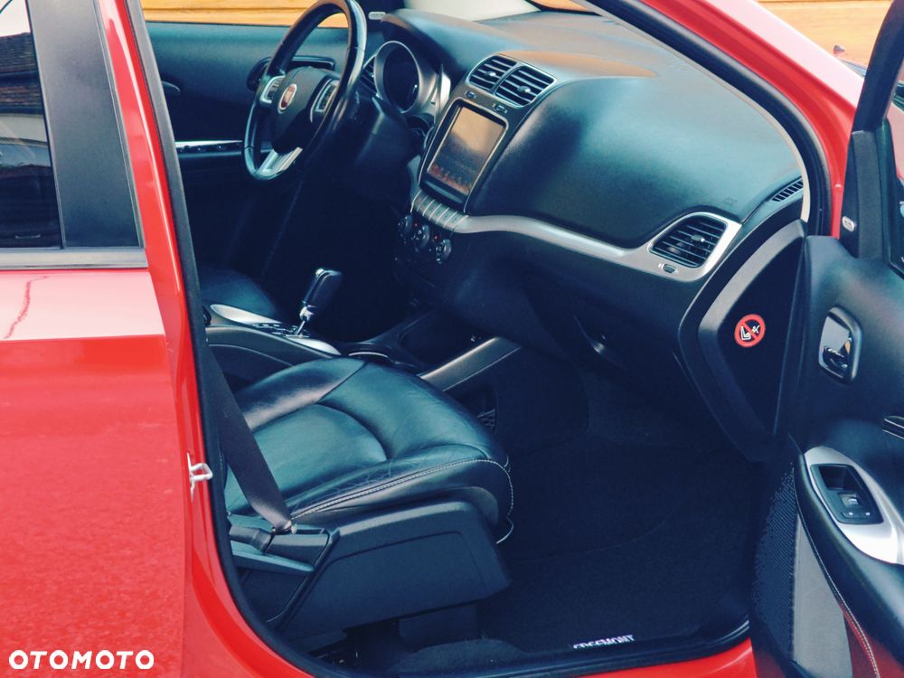 Fiat Freemont 2.0 Multijet 16V DPF Automatik Allrad Lounge - 23