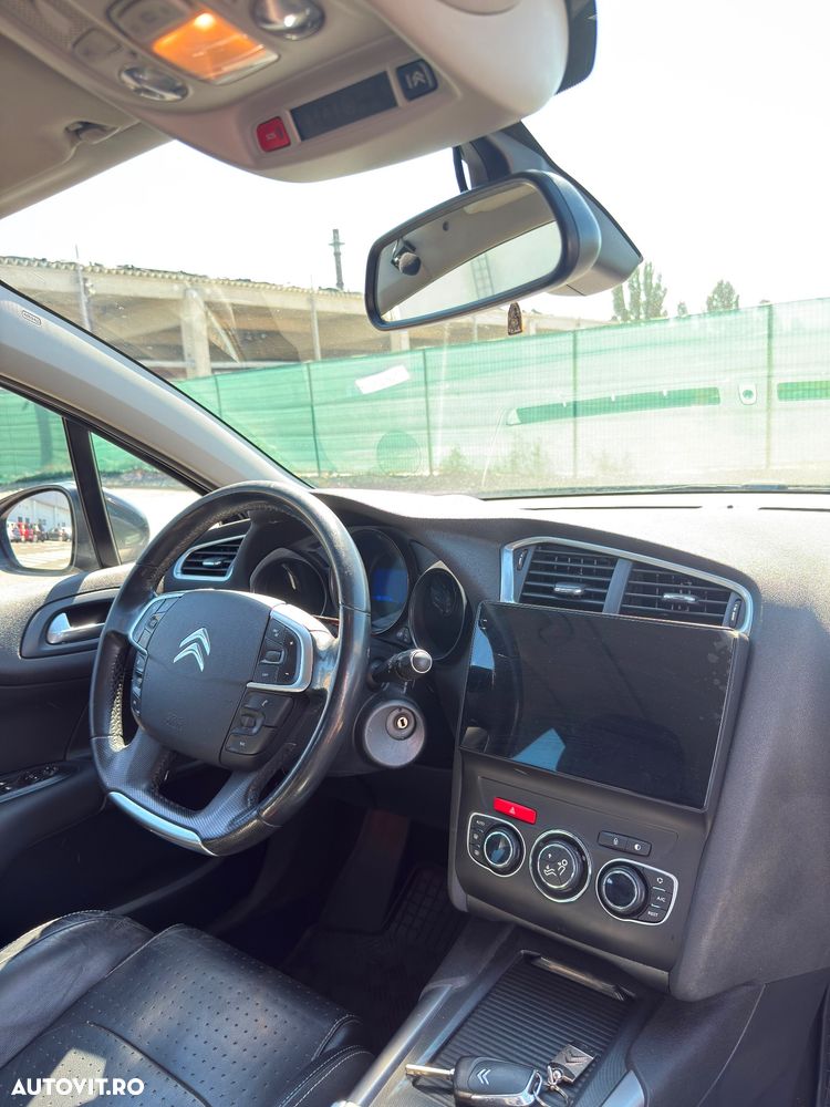 Citroën C4 1.6 e-HDi FAP Exclusive - 11