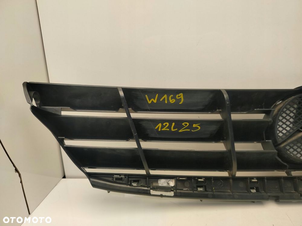 mercedes w169 lift 08r- grill atrapa chłodnicy 1698800083 - 12