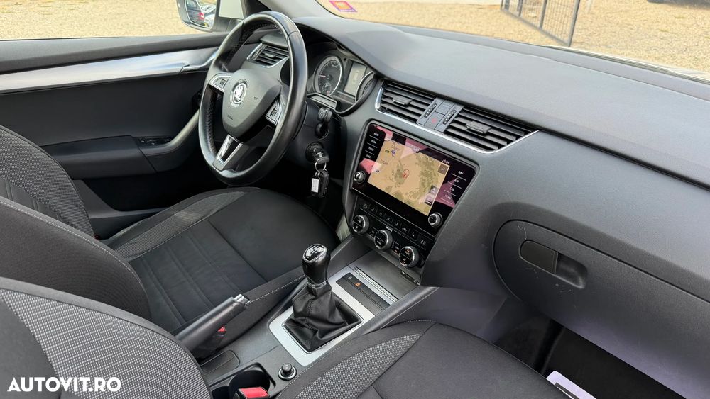 Skoda Octavia 1.6 TDI Style - 14