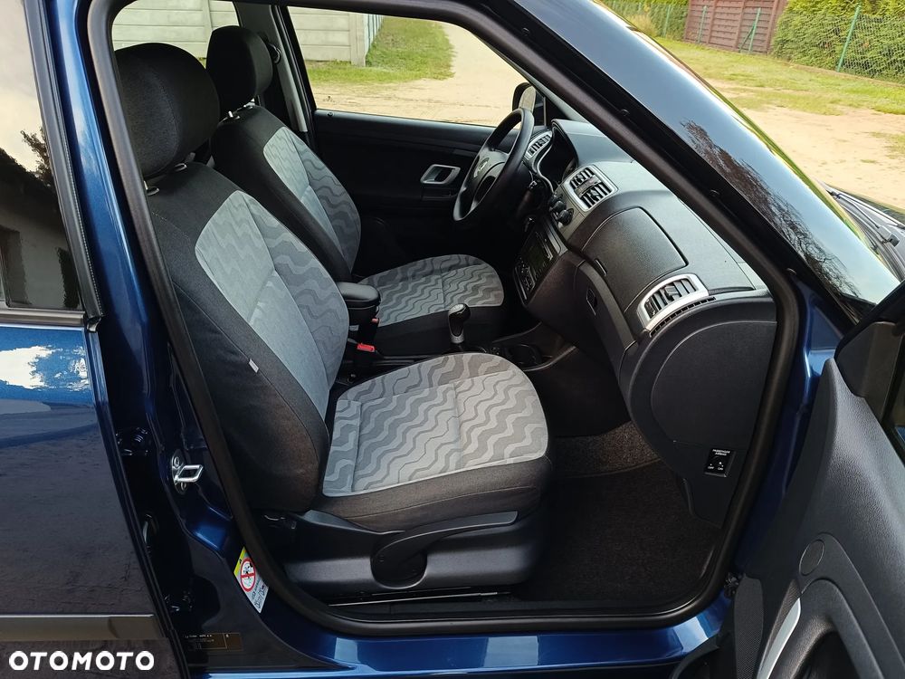 Skoda Fabia 1.4 16V Ambition Plus - 23