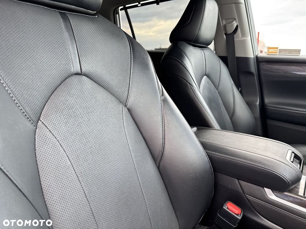 Toyota Highlander - 10