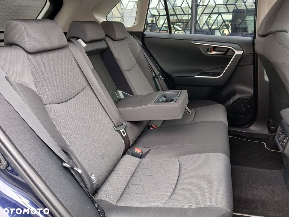 Toyota RAV4 - 25