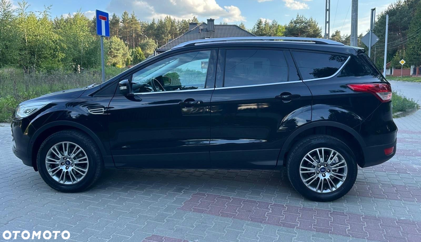 Ford Kuga 1.6 EcoBoost 2x4 Individual - 11