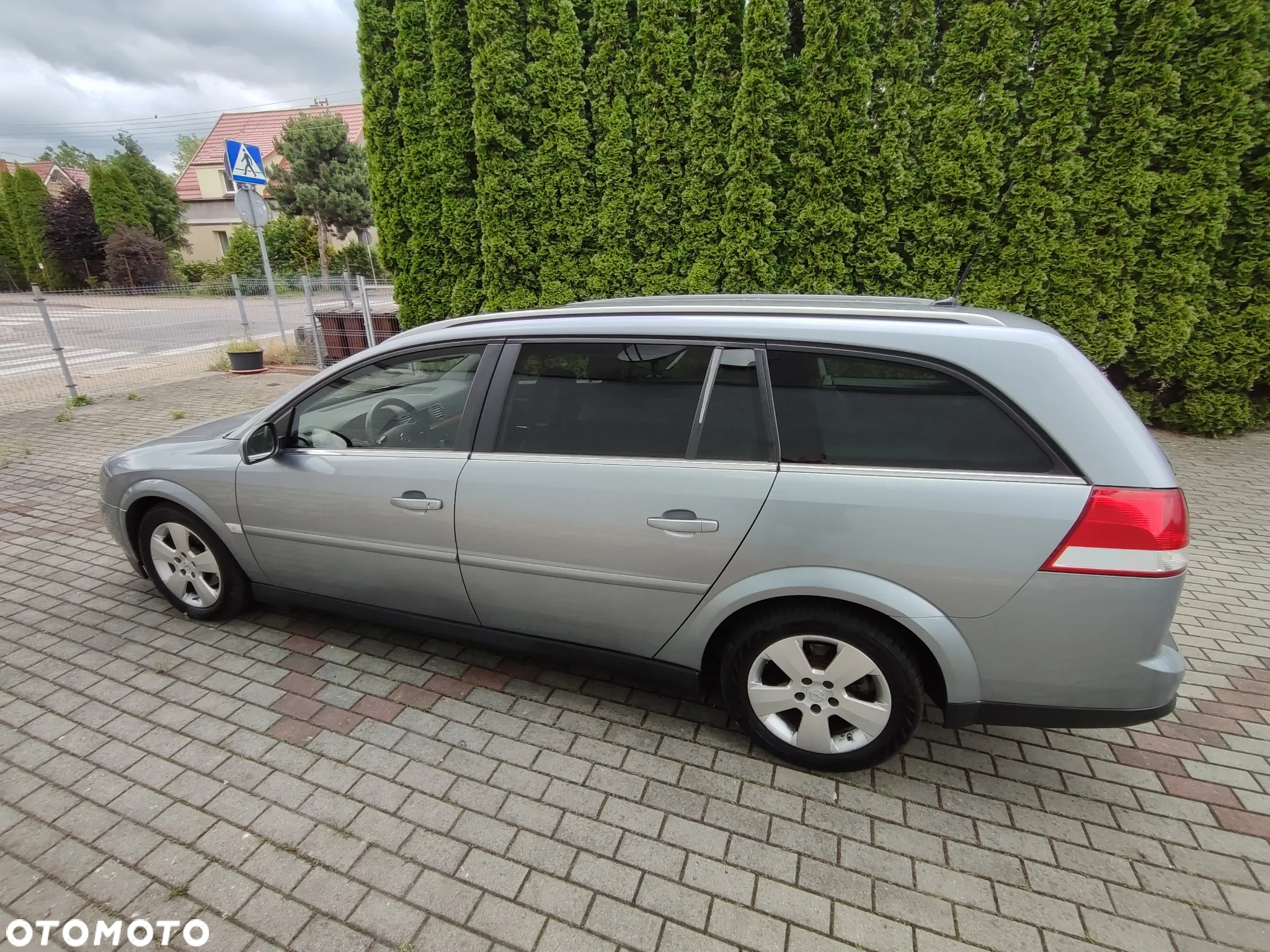 Opel Vectra 2.2 DTI Elegance ActiveSelect - 4