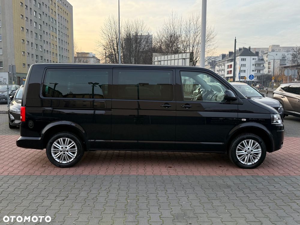 Volkswagen Caravelle - 19