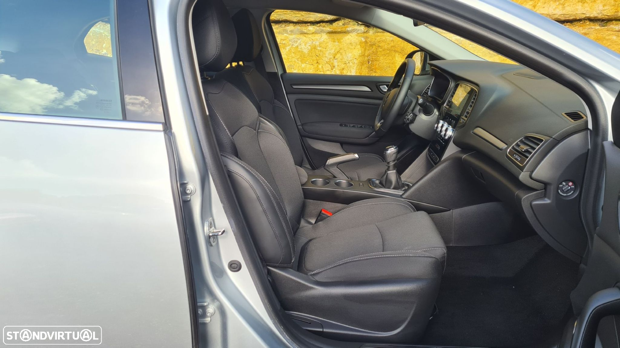 Renault Mégane 1.5 Blue dCi Intens - 34