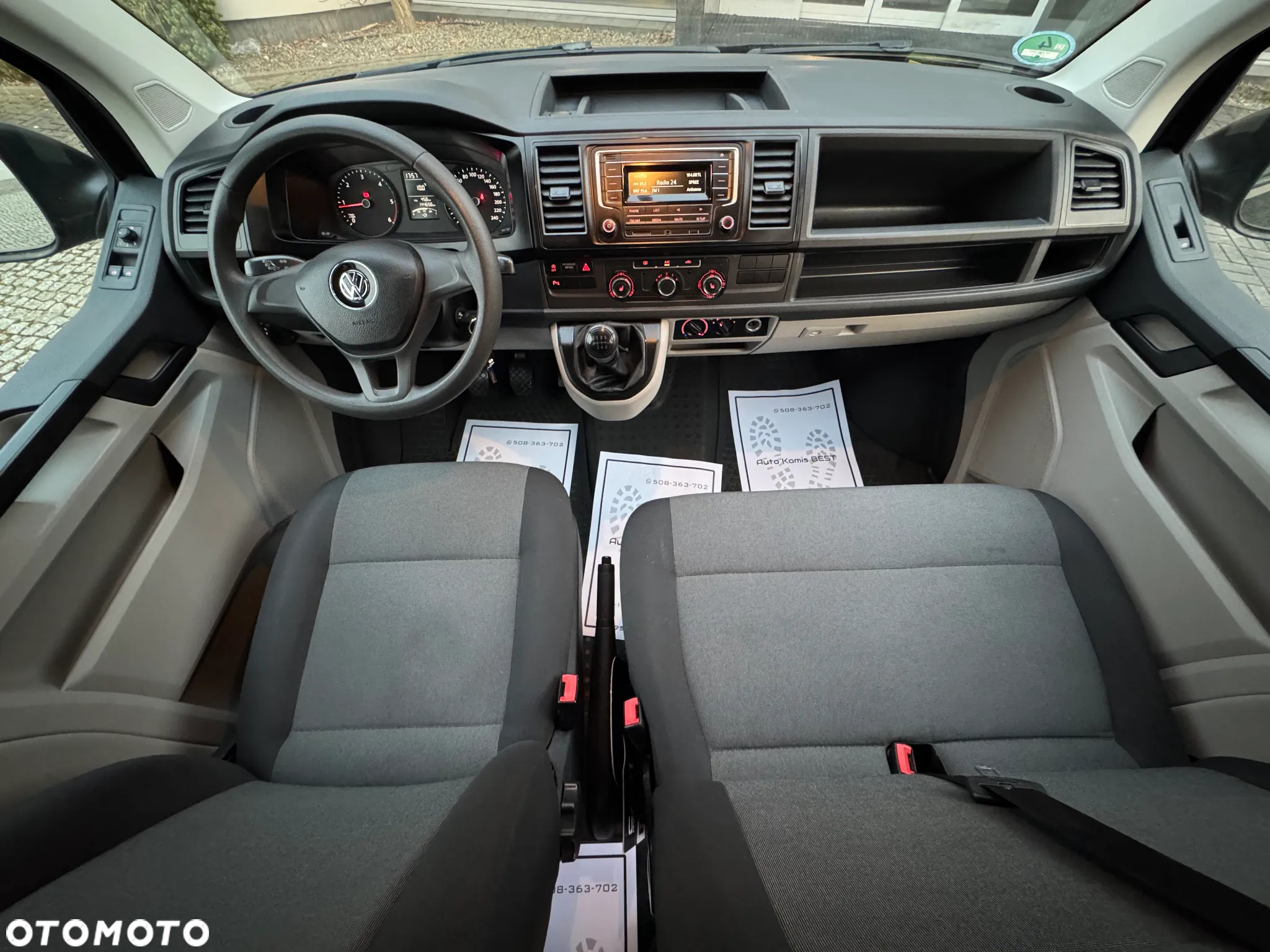 Volkswagen Transporter Caravelle T6.1 Lang Comfortline - 14
