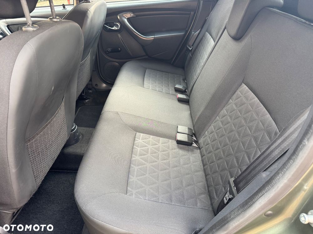 Dacia Duster 1.6 16V 105 4x2 Laureate - 19