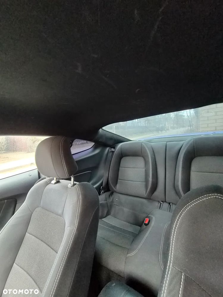 Ford Mustang 3.7 V6 - 14