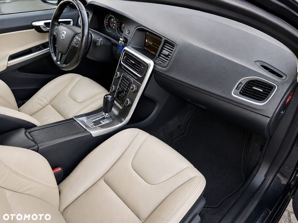 Volvo S60 D3 Geartronic Summum - 7