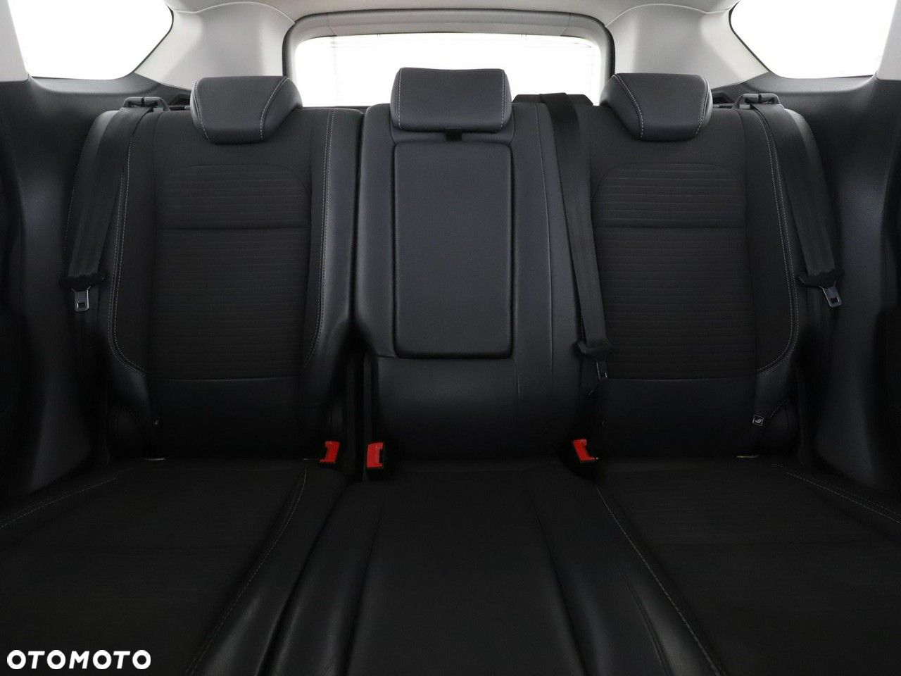 Ford Kuga 2.0 TDCi 2x4 Business Edition - 18