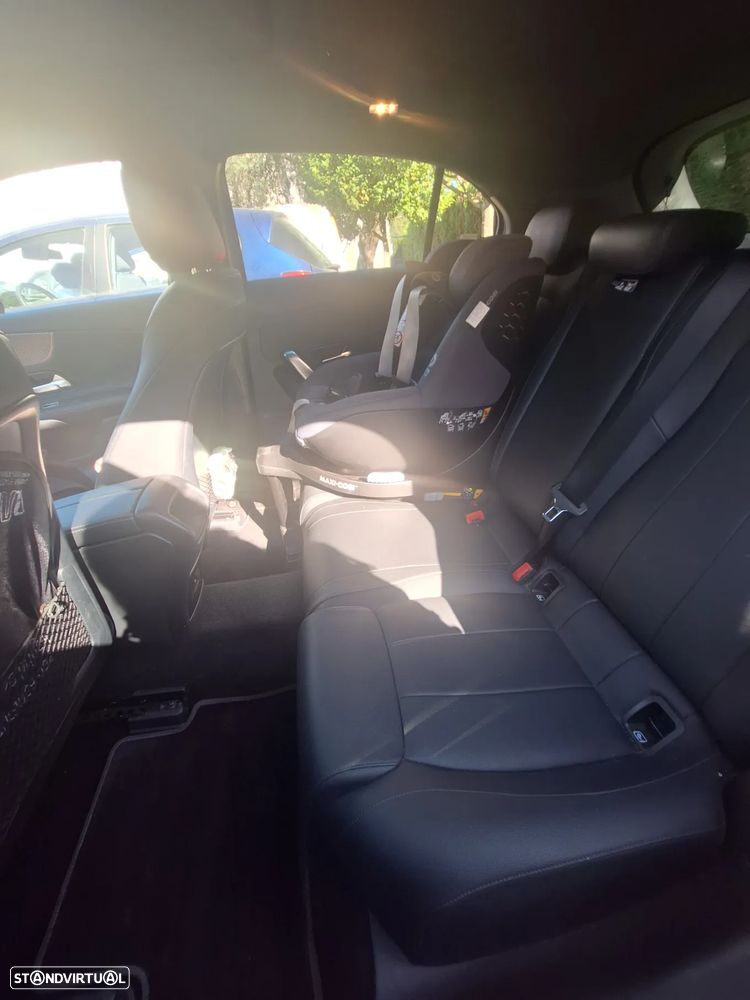 Mercedes-Benz A 250 e Progressive - 13