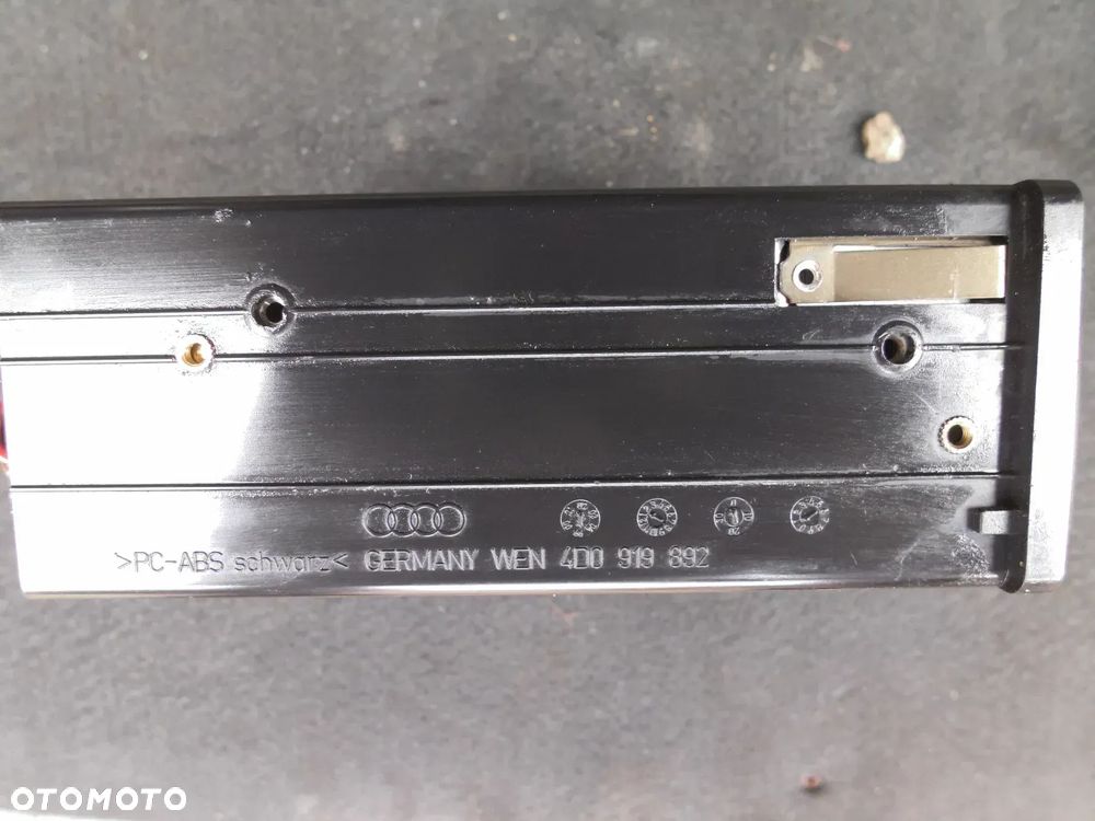 AUDI CZYTNIK NAWIGACJI GPS 4D0919892 AUDI NAVIGATION A3 8L - 3