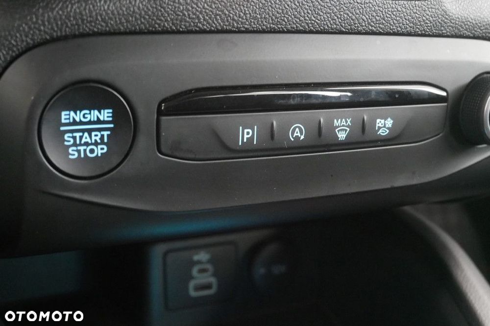 Ford Focus 1.0 EcoBoost Titanium - 19