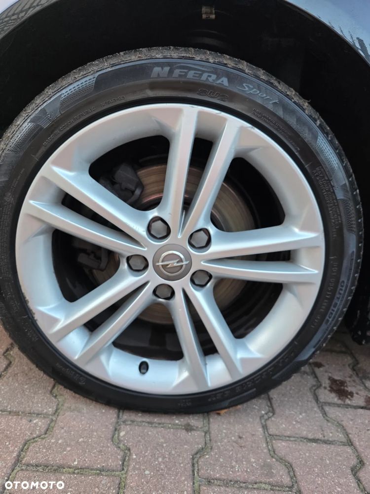 Opel Insignia 2.0 CDTI - 8