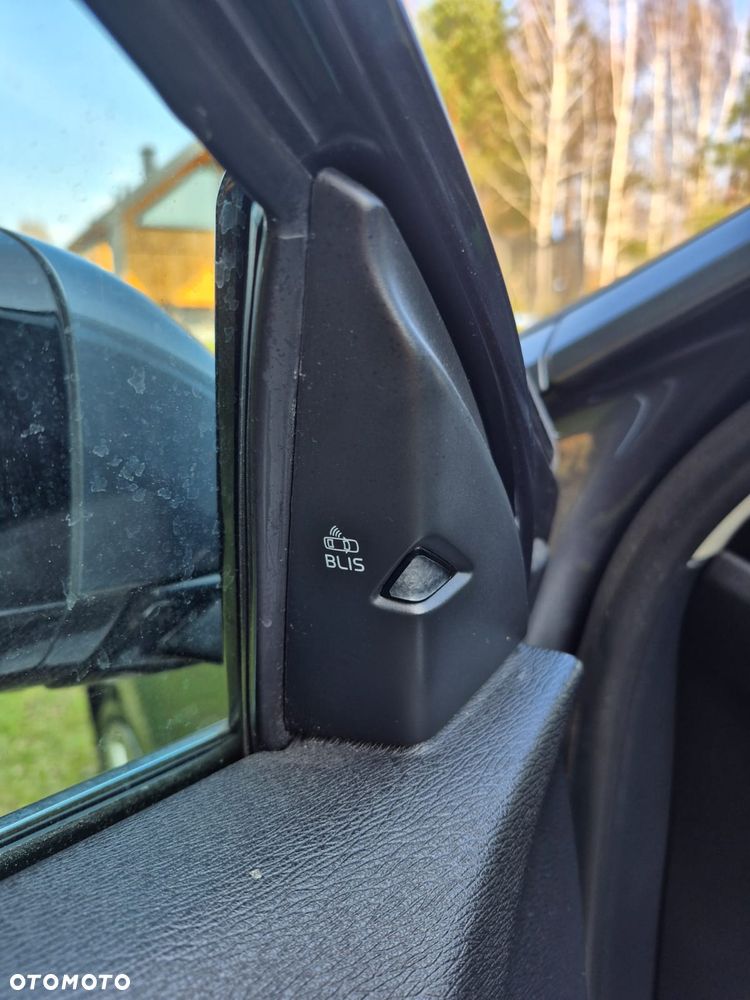 Volvo V40 D2 Summum - 12