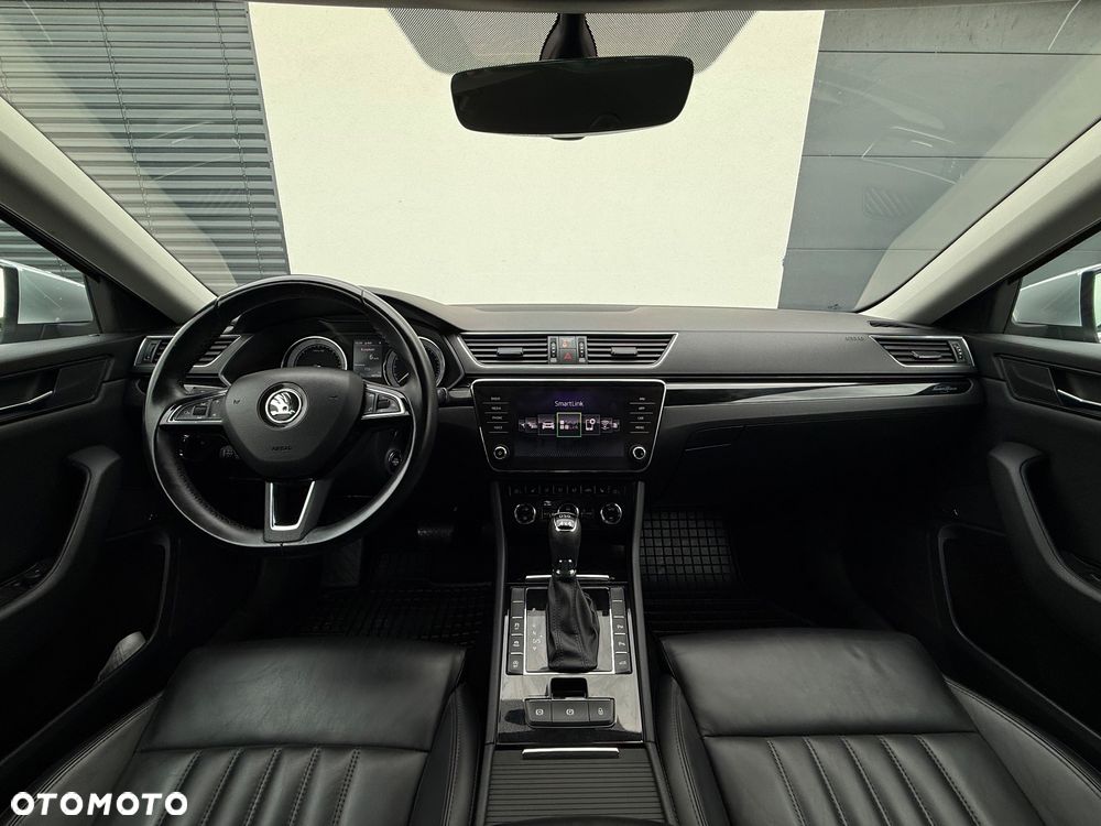 Skoda Superb 2.0 TDI 4x4 DSG L&K - 8